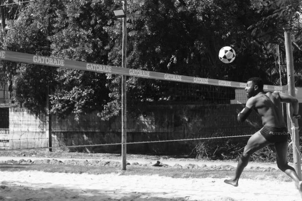 beach volleyball action